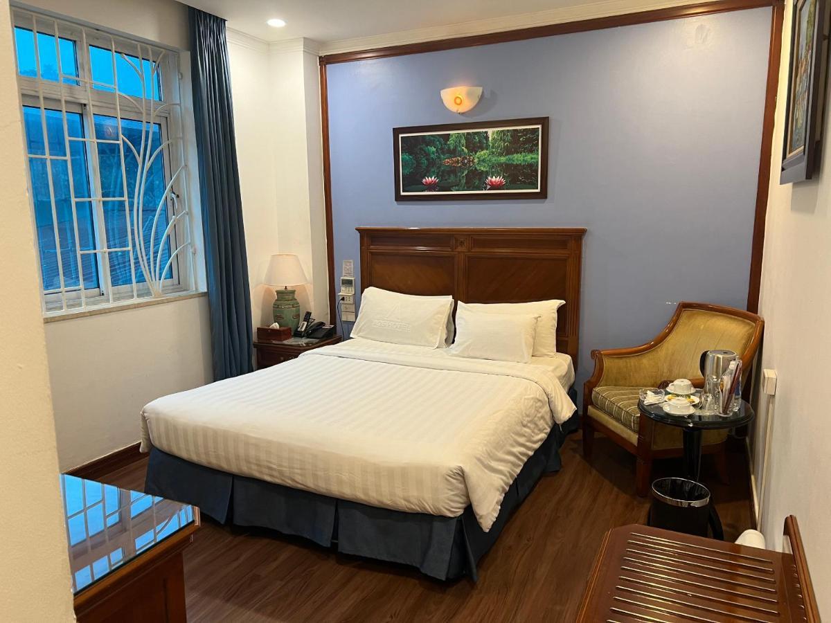 A25 Hotel - 19 Phan Dinh Phung Hanoi Eksteriør billede