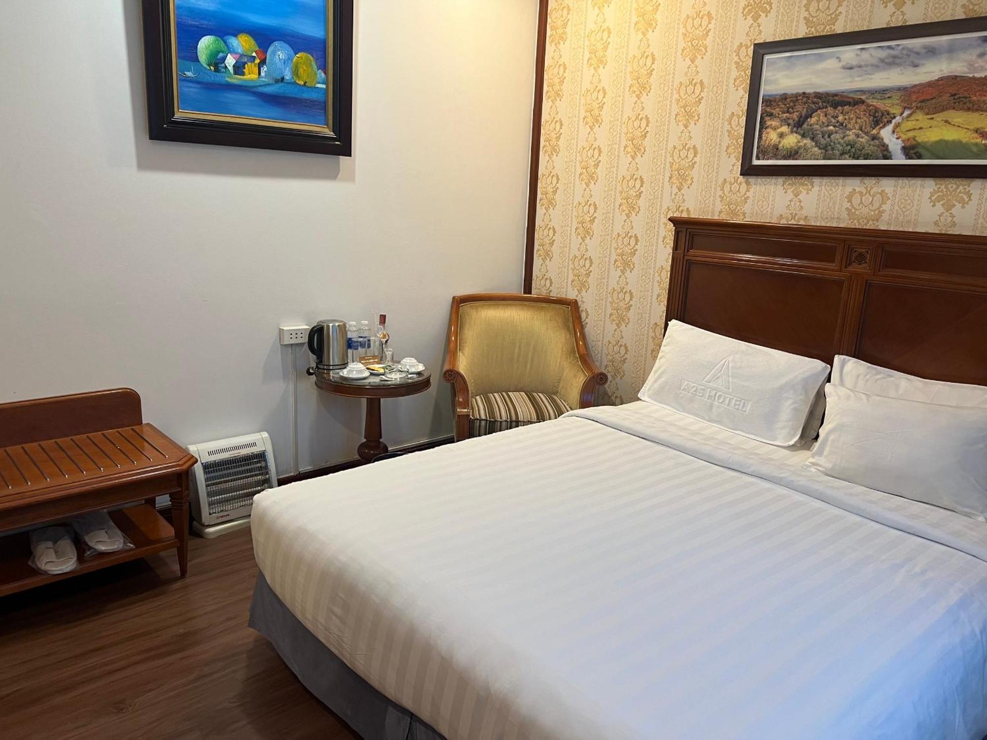 A25 Hotel - 19 Phan Dinh Phung Hanoi Eksteriør billede