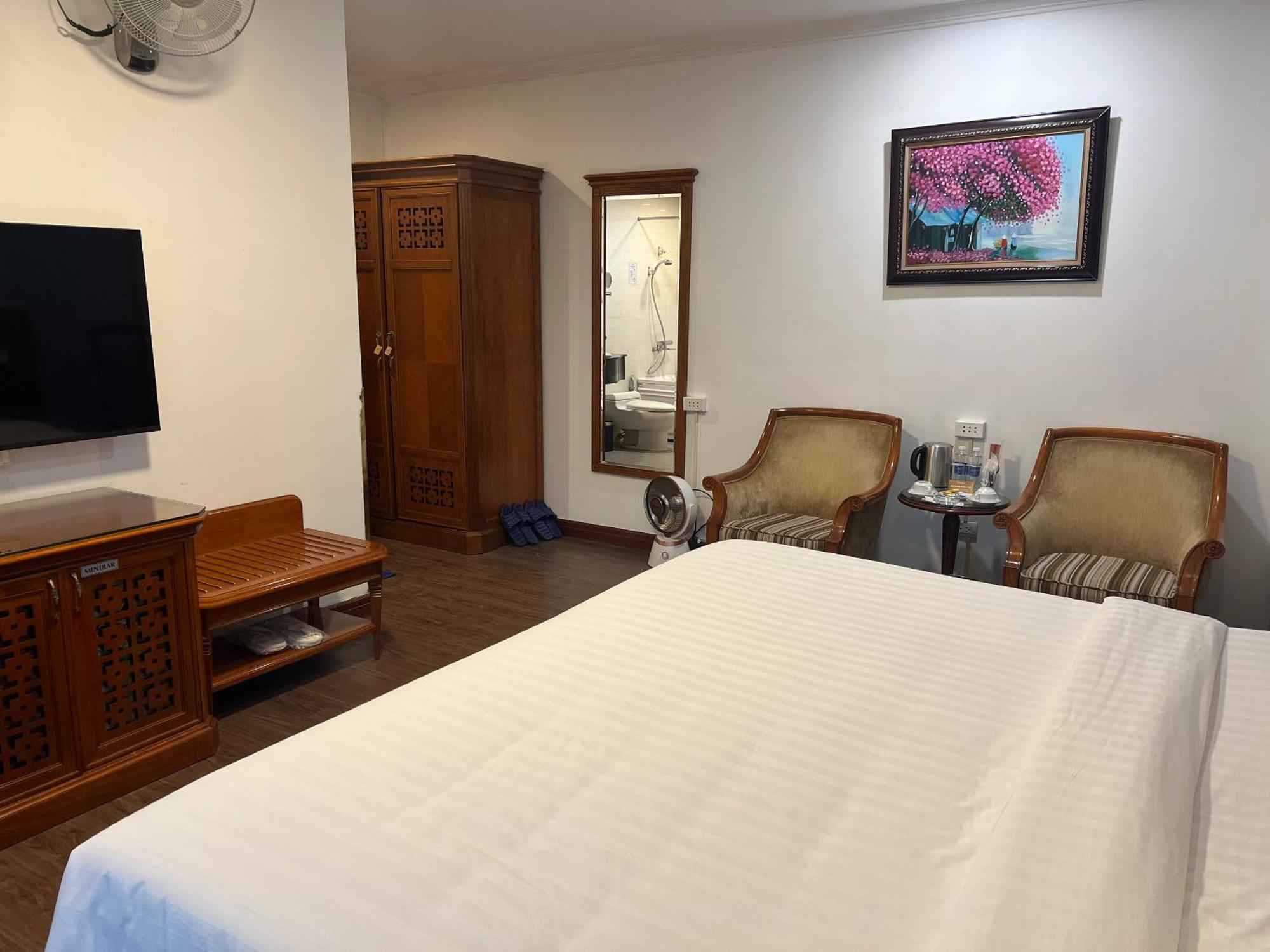 A25 Hotel - 19 Phan Dinh Phung Hanoi Eksteriør billede